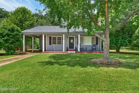 419 Park Ave, Fort Valley, GA 31030