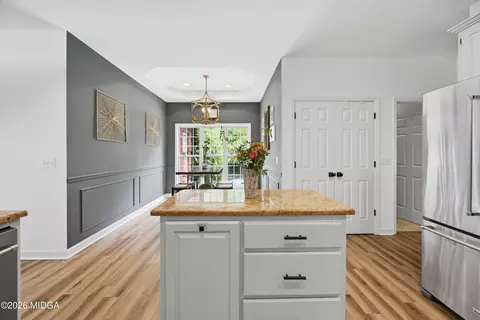 Kitchen - 125 Hampton Ridge Rd, Macon, GA 31220 photo 6 of 6