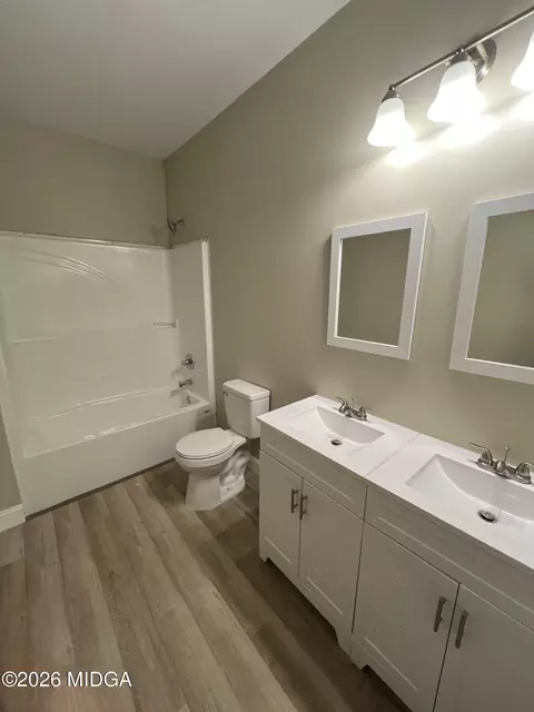 Bath - Undisclosed, Macon, GA 31201 photo 2 of 3