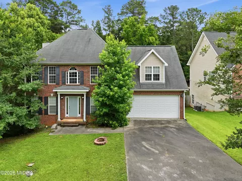 141 Masters Cv, Macon, GA 31211