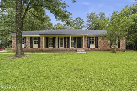 1484 Forest Hill Rd, Macon, GA 31210