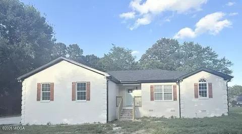 2660 Heath Rd, Macon, GA 31206
