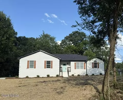 2660 Heath Rd, Macon, GA 31206