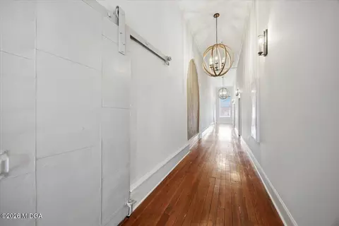 Entry Way - 522 Cherry #301, Macon, GA 31201 photo 2 of 3