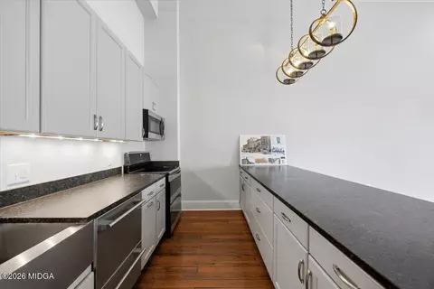 Kitchen - 522 Cherry #301, Macon, GA 31201 photo 2 of 3