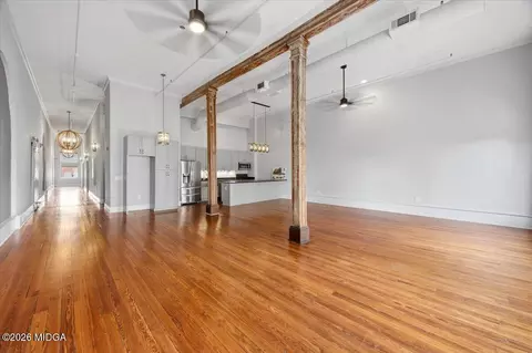 Living - 522 Cherry #301, Macon, GA 31201 photo 4 of 5
