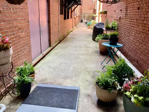 Exterior - 522 Cherry #301, Macon, GA 31201 photo 2 of 2