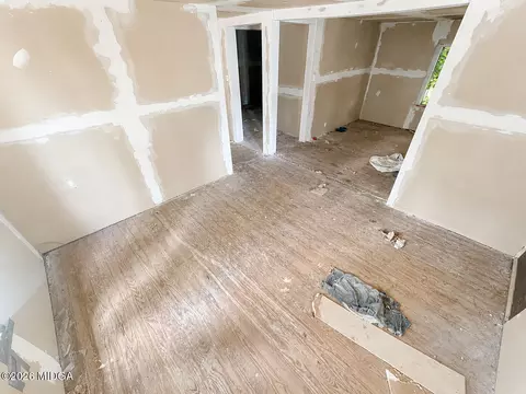 Living - 310 Edwards Ave, Macon, GA 31204 photo 1 of 2