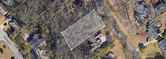 3736 Overlook Dr, Macon, GA 31204