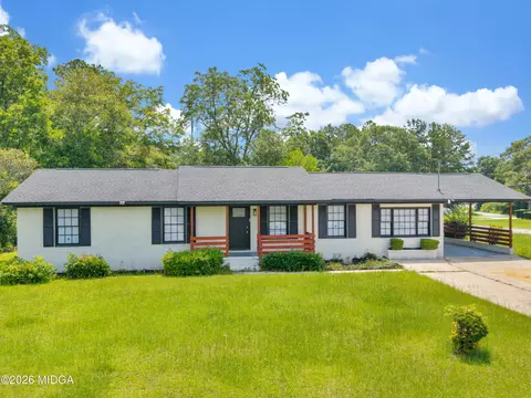 3103 Stratford Dr, Macon, GA 31211