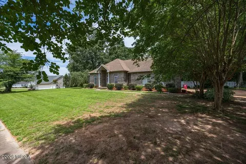156 Henry Dr, Gray, GA 31032 photo 3