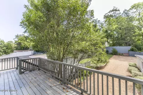 Exterior - 167 Pierce Ave, Macon, GA 31204 photo 3 of 11