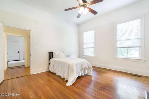 Bedroom - 167 Pierce Ave, Macon, GA 31204 photo 3 of 4