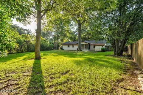 413 Davis Dr, Centerville, GA 31028 photo 6