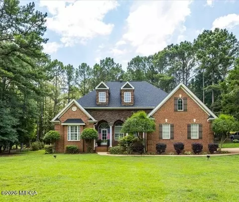 409 Madison Ln, Forsyth, GA 31029