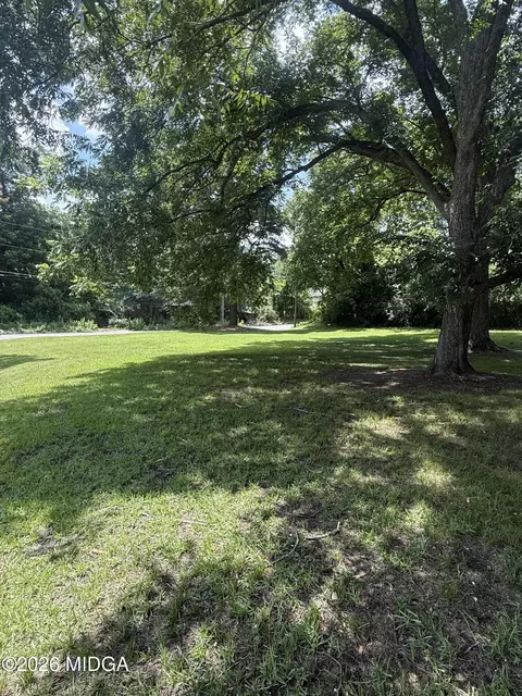 657 Short St E, Macon, GA 31217 photo 4