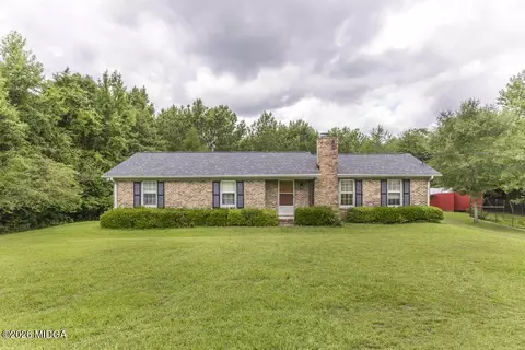 2567 Sofkee Cir, Lizella, GA 31052