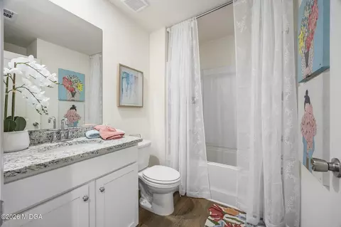 Bath - 3187 Haystack Dr #HI259, Macon, GA 31216 photo 1 of 1