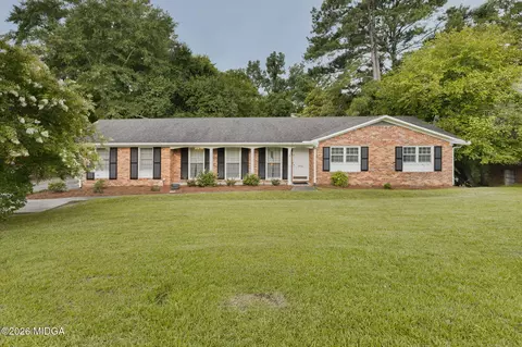 2984 Malvern Hill Dr, Macon, GA 31204