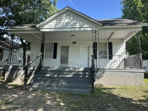 124 Comer Ter, Macon, GA 31204