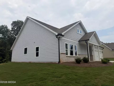 Exterior - 202 Railroad St, Gray, GA 31032 photo 3 of 4