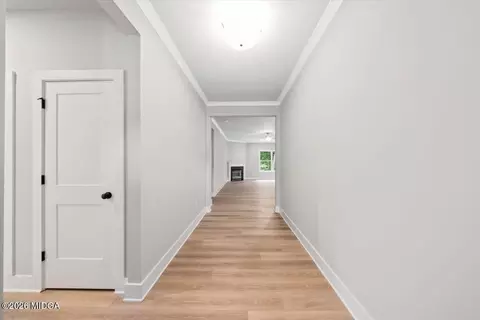 Entry Way - 202 Railroad St, Gray, GA 31032 photo 1 of 3
