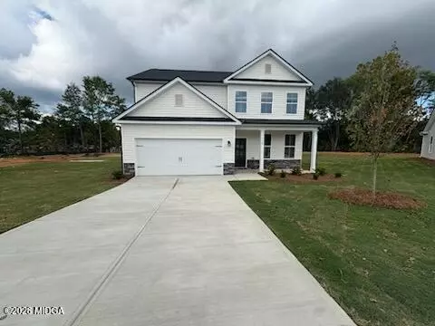 126 Royal Tern Ln #16, Warner Robins, GA 31093