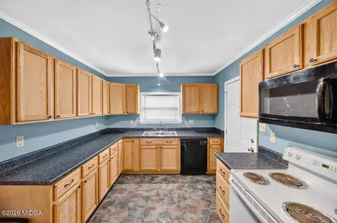 Kitchen - 825 Maple St, Macon, GA 31201 photo 1 of 1