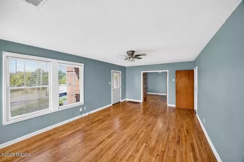 Living - 825 Maple St, Macon, GA 31201 photo 3 of 3