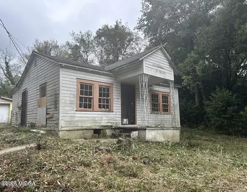648 Hightower Rd, Macon, GA 31206