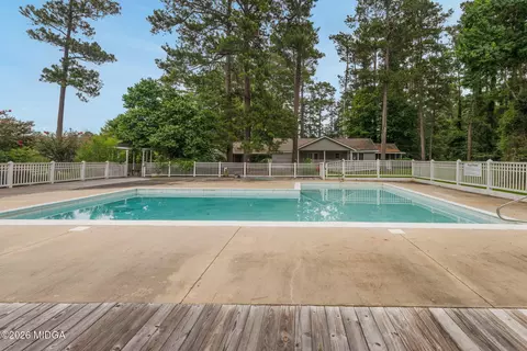 Exterior - 102 Old Macon Rd, Gray, GA 31032 photo 5 of 22
