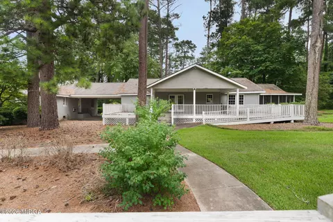 Exterior - 102 Old Macon Rd, Gray, GA 31032 photo 4 of 22