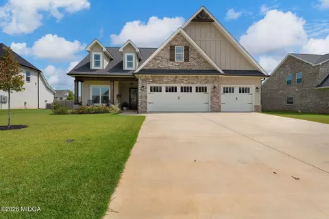 213 Old Hollow Way, Kathleen, GA 31047