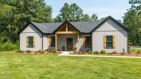 252 Rum Creek Pass, Juliette, GA 31046