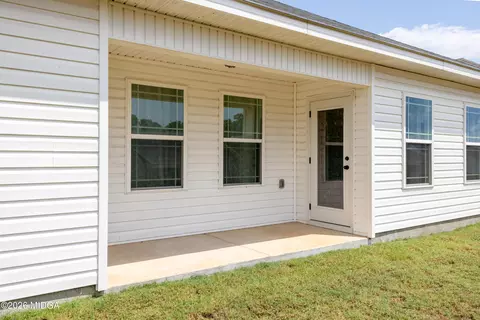Exterior - 168 Red Tail Cir, Byron, GA 31008 photo 2 of 3