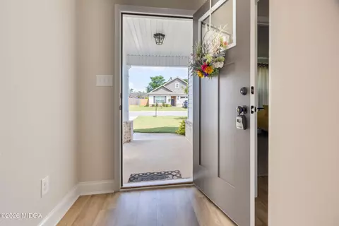 Entry Way - 168 Red Tail Cir, Byron, GA 31008 photo 1 of 3