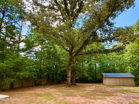 Exterior - 1244 Smith Rd, Forsyth, GA 31029 photo 4 of 9