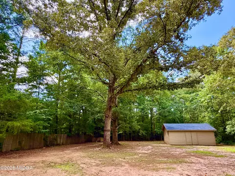 Exterior - 1244 Smith Rd, Forsyth, GA 31029 photo 7 of 9