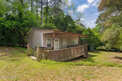 Exterior - 342 Rogers Ave, Macon, GA 31204 photo 5 of 17