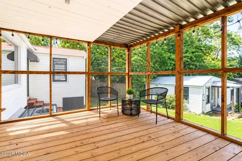 Exterior - 342 Rogers Ave, Macon, GA 31204 photo 16 of 17