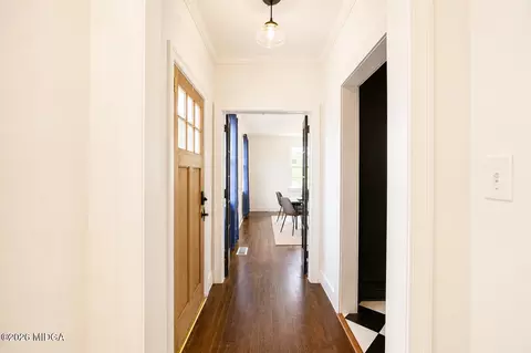 Entry Way - 342 Rogers Ave, Macon, GA 31204 photo 5 of 8
