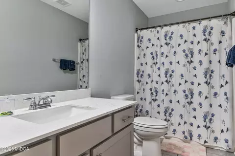 Bath - 4201 Cornwall Dr, Forsyth, GA 31029 photo 1 of 4