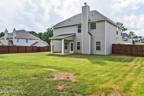 Exterior - 4201 Cornwall Dr, Forsyth, GA 31029 photo 4 of 7