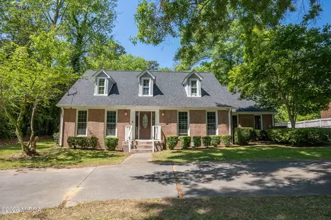 4811 Guerry Dr, Macon, GA 31210