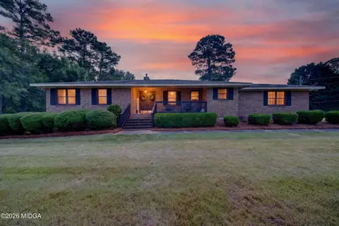 Exterior - 765 Central Rd, Thomson, GA 30824 photo 1 of 8