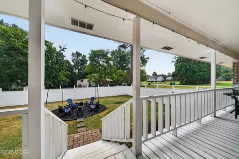 Exterior - 765 Central Rd, Thomson, GA 30824 photo 5 of 8