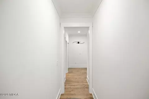 Entry Way - 3994 Jersey Covington Rd, Covington, GA 30014 photo 6 of 10
