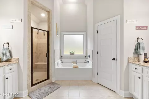 Bath - 90 Timber Dr, Forsyth, GA 31029 photo 2 of 5