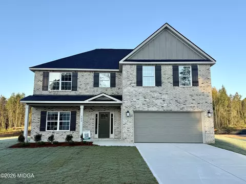 102 Ranch Rd #28, Bonaire, GA 31005