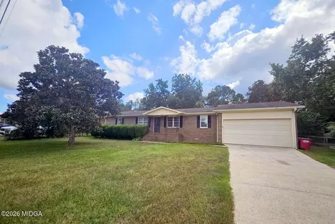 3498 Sandy Cir, Macon, GA 31216